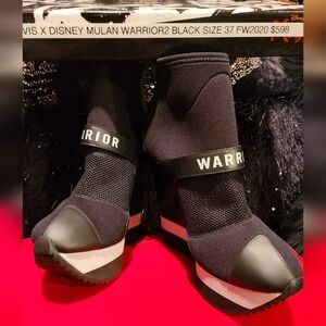 PRE-OWNED Disney × Ruth Davis Mulan Warrior 2 Collectable Black Wedge Sneakers